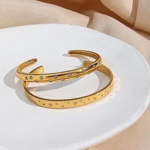 NEW Heavy 18k Gold Simulated Diamond Stars Bangle Cuff Bracelet‎ Sz Adjustable